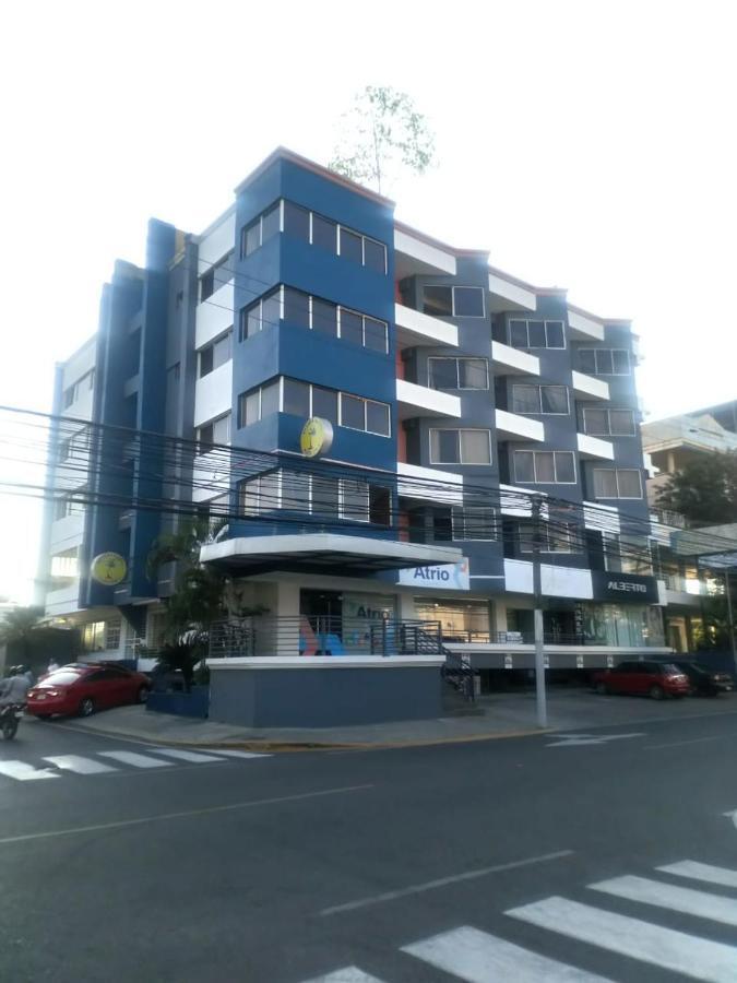 Apartahotel Jardines Metropolitanos Santiago De Los Caballeros Exterior photo